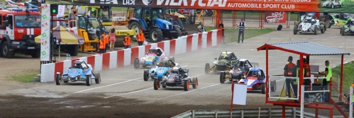 europos-automobiliu-kroso-cempionato-etapas-vilkyciuose-628f3afe6e55e